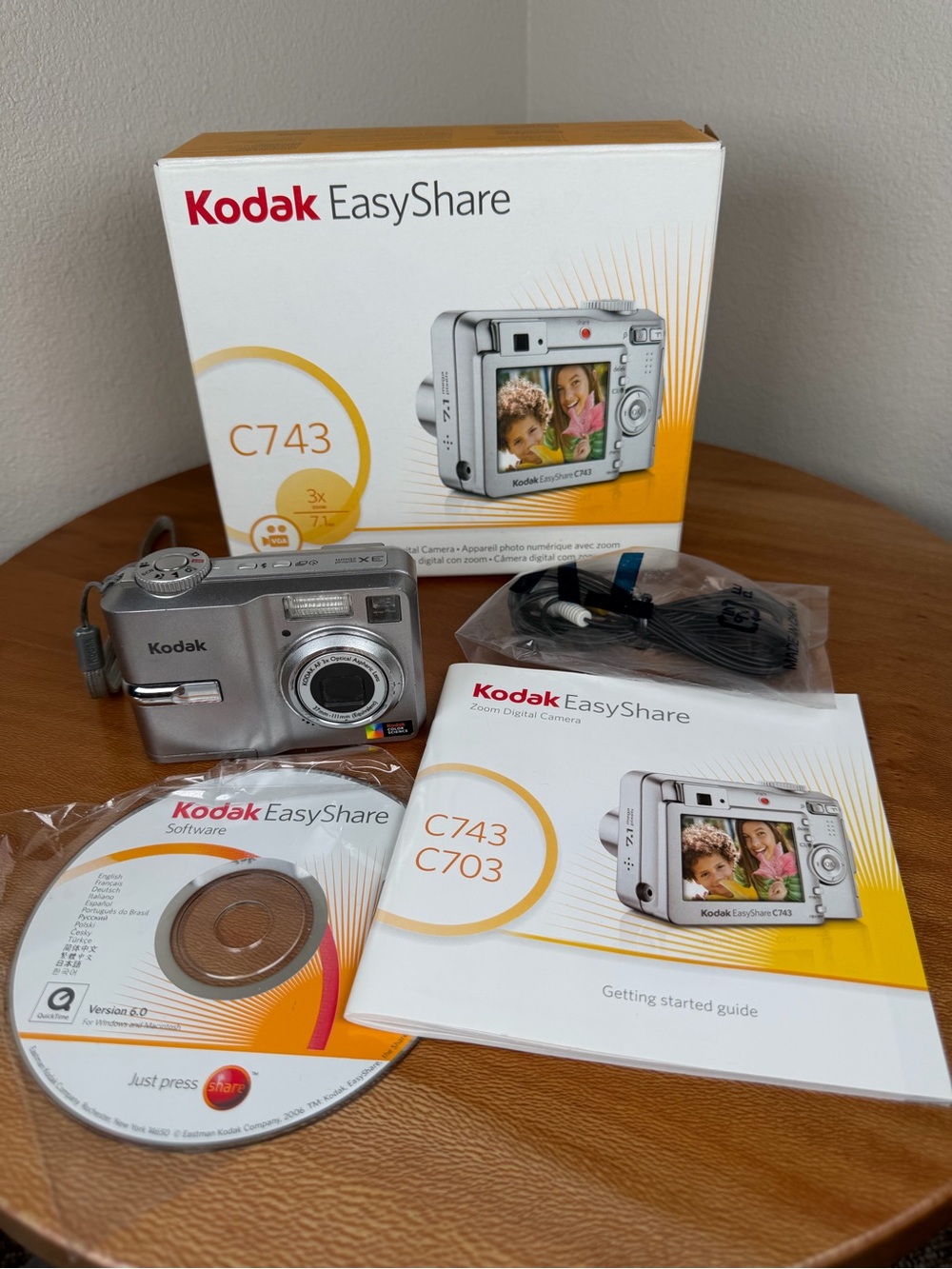 Kodak EasyShare C743 *FOR PARTS* Not working